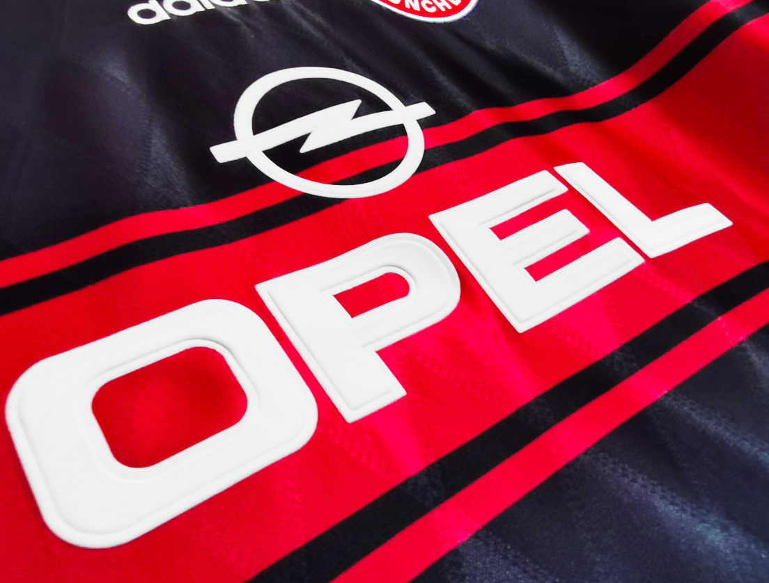 1997-1999 Bayern Munich Home Kit