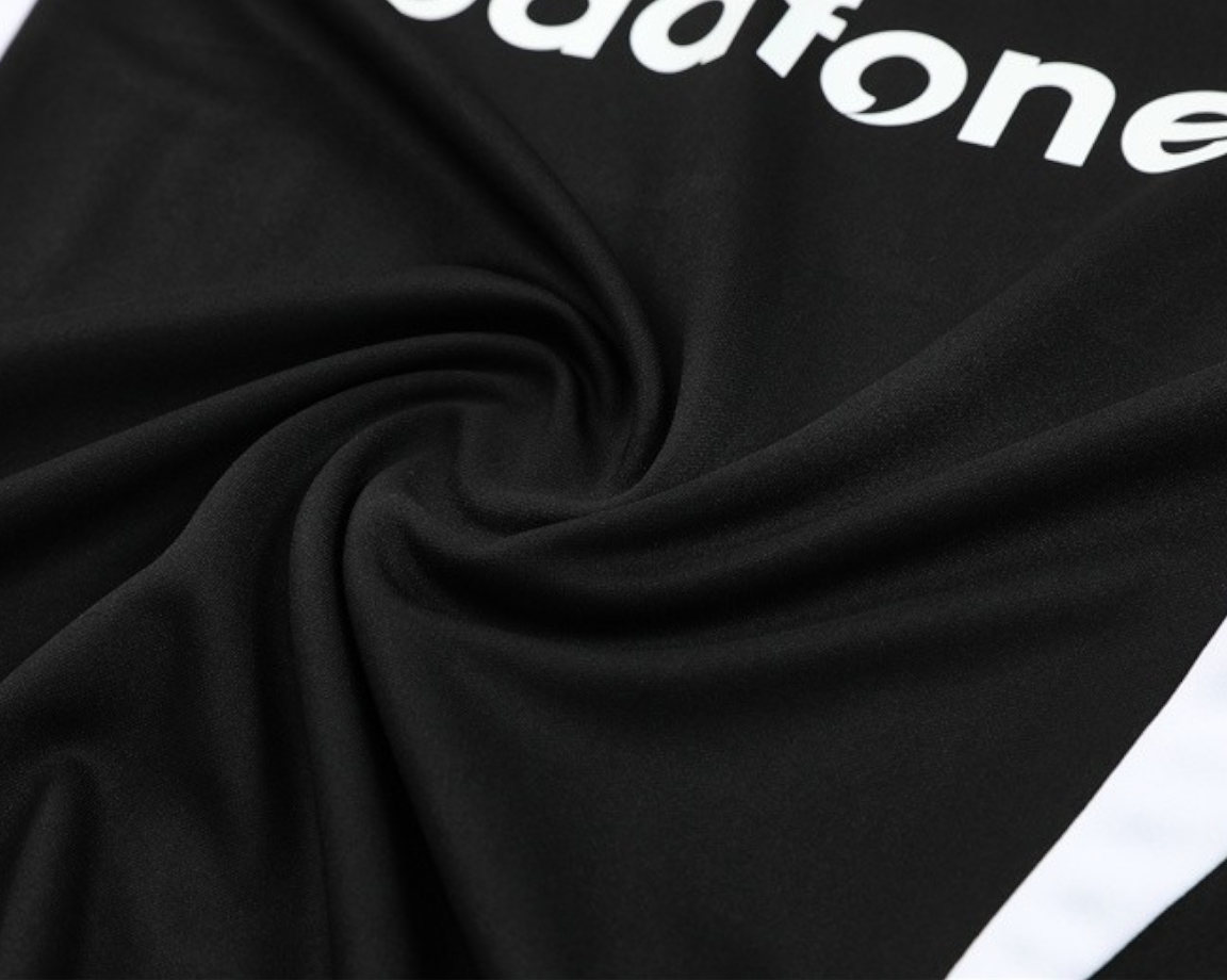 2002-2003 Manchester United Dril Top Black