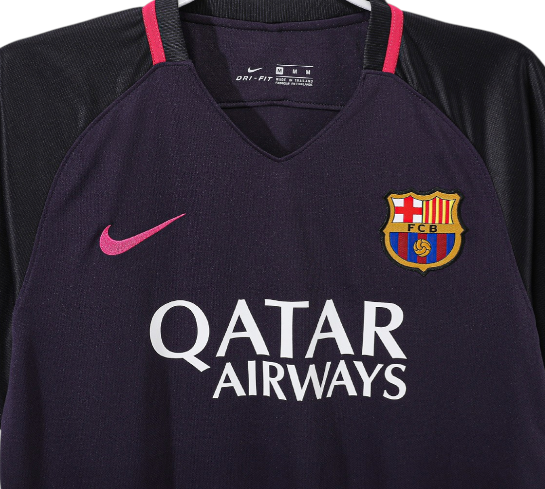2016-2017 Barcelona Away Kit