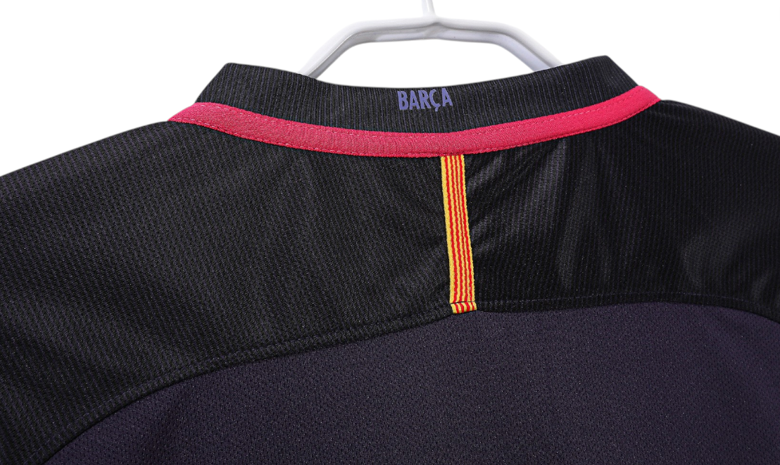 2016-2017 Barcelona Away Kit
