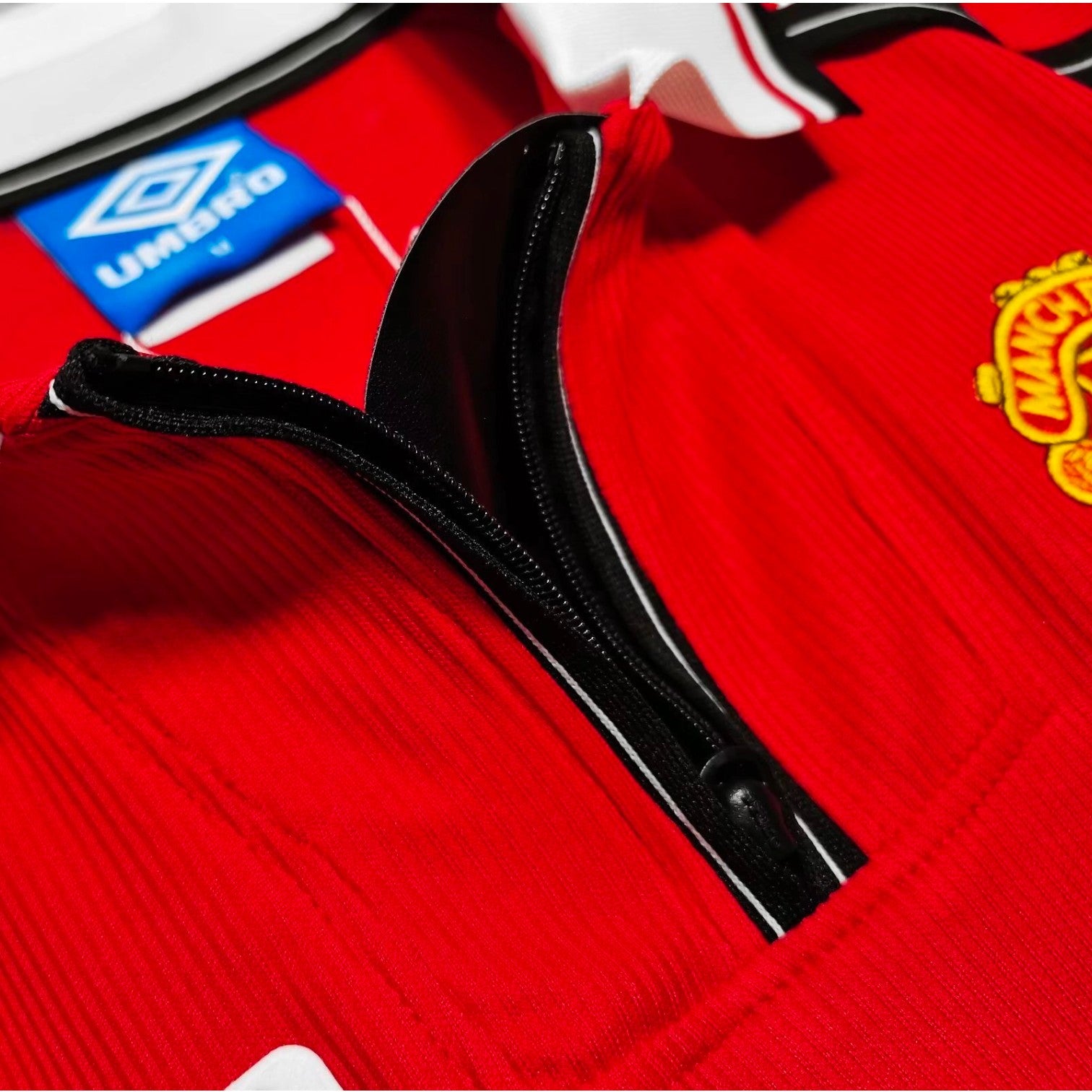 1998-2000 Manchester United Home Kit Long Sleeve